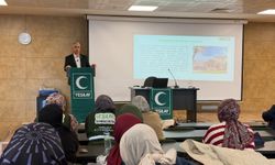 Yeşilay’dan Üniversitede Bağımlılık Konferansı