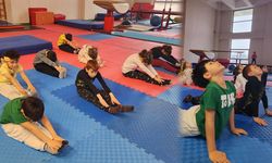Minikler Cimnastikte Spora İlk Adımlarını Atıyor