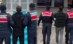 Kırıkkale’de Suçtan Aranan 2 Hükümlü Tutuklandı