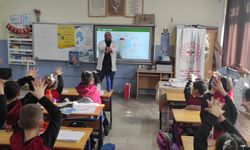 Mehmet Uzelli İlkokulu’nda Hijyen Eğitimi