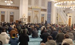 Regaib Kandili Nur Camii’nde Dualarla İdrak Edildi