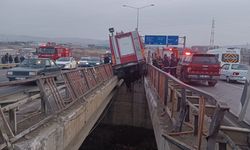 Kırıkkale’de İtfaiye Aracı Kaza Yaptı: 3 Personel Yaralandı