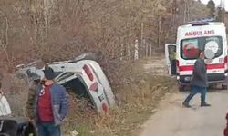 Ahılı Köyü Girişinde Kaza: 1 Kişi Hafif Yaralandı