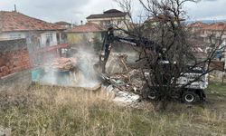 Kırıkkale’de Metruk Binalar Tek Tek Yıkılıyor