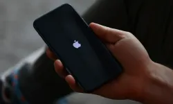 Apple’dan Siri Hamlesi: Yapay Zeka Sohbet Botuna Dönüşüyor