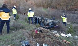Otoyolda Feci Kaza! Otomobil Şarampole Yuvarlandı