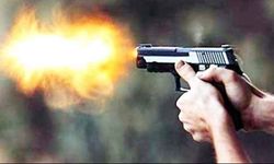 Kırıkkale'de Yılbaşı gecesi silahlar konuştu.