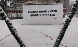 Nihayet ! Kırıkkale'ye kar yağdı