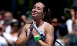 Zeynep Sönmez Avustralya Açık’ta 3. Tura Yükseldi