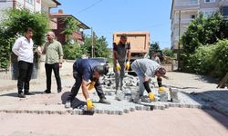Belediye Ekipleri 11 Mahallede Sahada