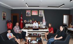 Türkiye Şampiyonu Naz Karartı'ya Tebrik Ziyareti