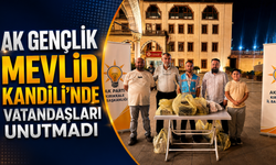 AK Gençlik Mevlid Kandili’nde Vatandaşları Unutmadı