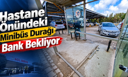Hastane Önündeki Minibüs Durağı Bank Bekliyor