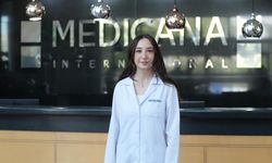 “Menopoz Sadece Hormonları Değil, Duyguları da Değiştirebiliyor”