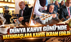 Dünya Kahve Günü'nde Vatandaşlara Kahve İkram Edildi
