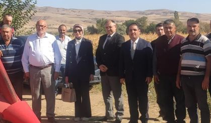 Çelebi’de Kaymakam Uzunyol Hasada Eşlik Etti