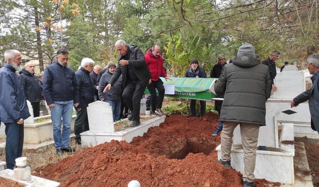 Prof.Dr.Hasan Hüseyin Önder toprağa verildi