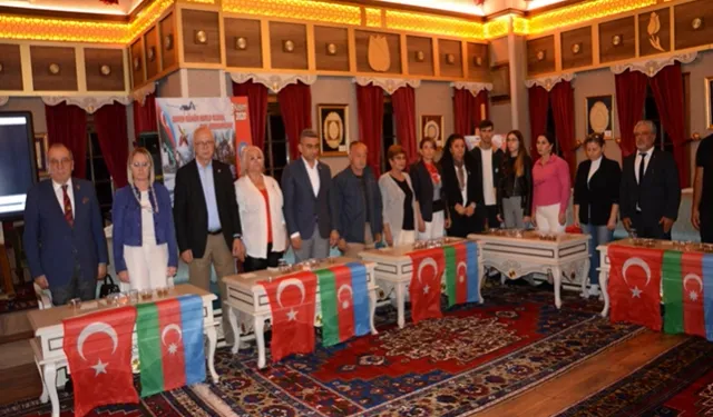 Azerbaycan Türkevi İrfan Meclisi toplandı