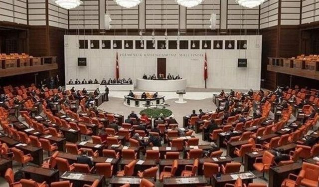 CHP’li vekiller TBMM’de nöbete başlıyor