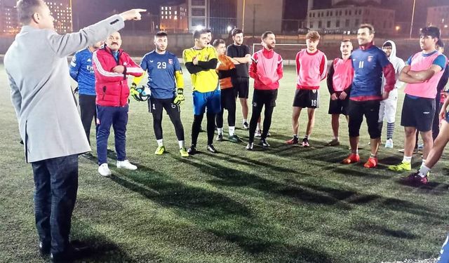 Yahşihan,Yenişehir Futbol Sahası renkli görüntülere sahne oluyor.