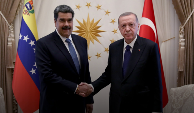 Cumhurbaşkanı Erdoğan, Maduro ile Görüştü