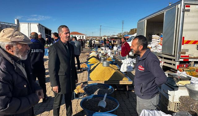 Çerikli Belediye Başkanı Erkan Çağlar'dan Pazar Ziyareti