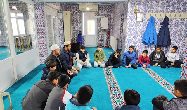 Kocatepe Camii’nde Hadis Yarışması Düzenlendi