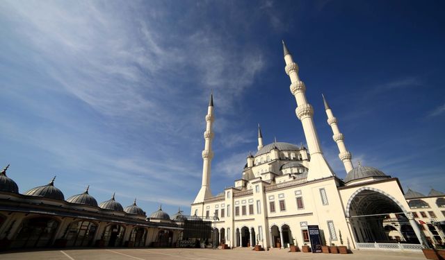 Kırıkkale’de Çocuklar Sabah Namazında Buluşuyor