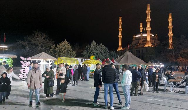 Kırıkkale'de Ramazan Sokağına Yoğun İlgi