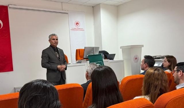 Yeşilay’dan Kurum Personeline Bağımlılıkla Mücadele Eğitimi