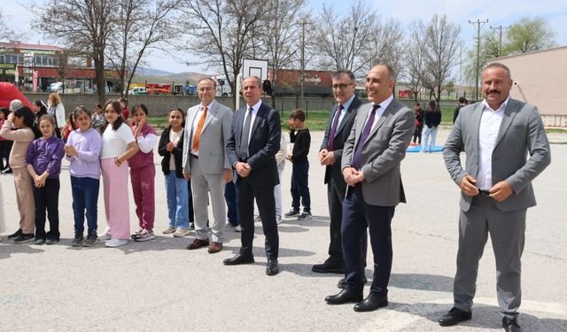 Balışeyh’te Renkli Çocuk Şenliği Coşkusu