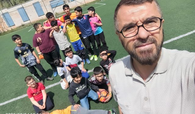 Kur’an Kursu Öğrencileri Halı Saha Etkinliğinde Buluştu