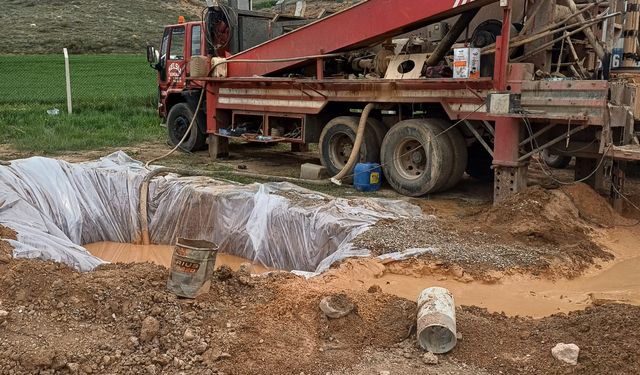 Karakeçili’de 160 Metrelik Yeni Sondaj Kuyusu Çalışmaları Başladı