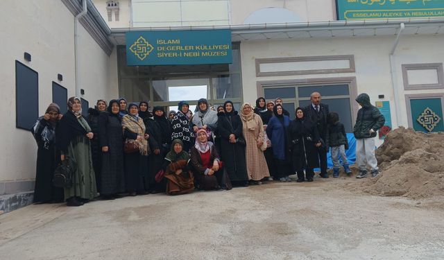 Yozgatlı Misafirler Külliyede Ağırlandı