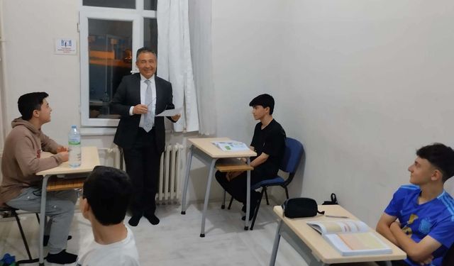 Müdür Güney’den Öğrencilere Sürpriz Ziyaret