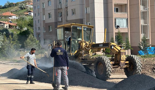 Kırıkkale’de Yollar Yenileniyor, Kaldırımlar Onarılıyor