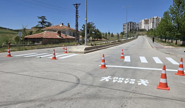 Yahşihan’da Yaya Geçitleri Yenilendi: Güvenlik Artıyor