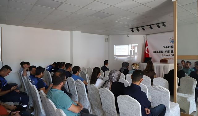 Yahşihan Belediyesi Personeline “Kamuda Etik İlkeler” Eğitimi
