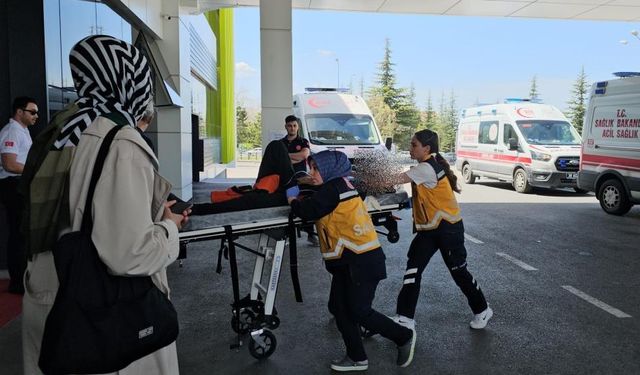 Av Tüfeğiyle Kendini Vuran Şahıs Ağır Yaralandı