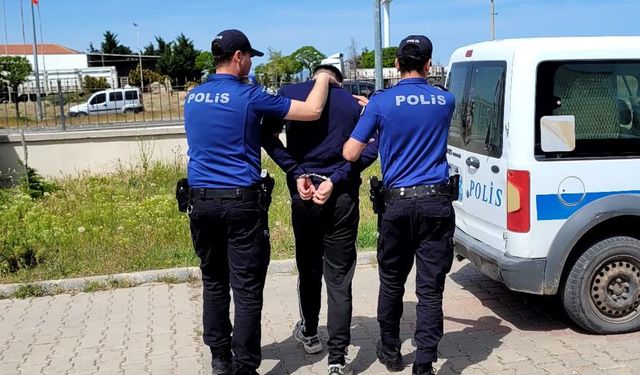 Kırıkkale'de Dolandırıcılık ve Örgüt Kurma Suçlarından Aranan Şüpheli Tutuklandı