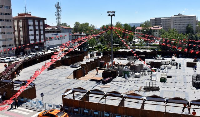 Kırıkkale’de İşyurtları Ürün ve El Sanatları Fuarı Açılıyor