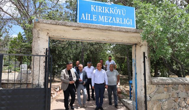 Başkan Önal’dan Kırıkköyü Mezarlığı’na Bayram Öncesi Ziyaret