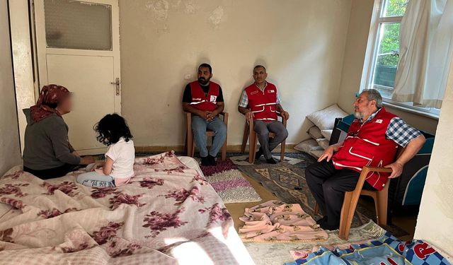 Kırıkkale’de Yardım Bekleyen Aile İçin Kızılay Harekete Geçti