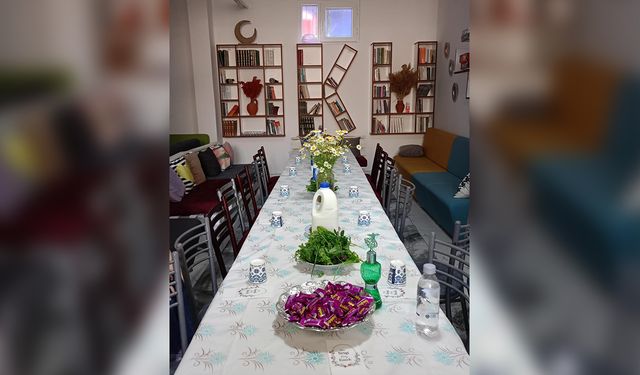 Engelsiz Yaşam Merkezi Sakinlerinden Kur’an Kursu Ziyareti