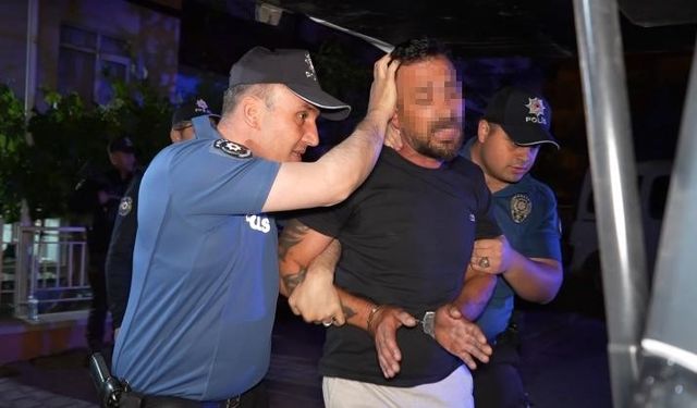 2 Yıl Önce Kendisini Sakat Bırakan Husumetlisini, Tabancayla Ağır Yaraladı