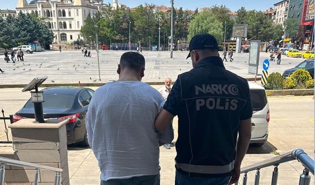 Kırıkkale Emniyeti Zehir Tacirlerine Göz Açtırmıyor