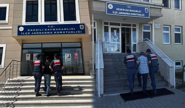 Aranan İki Hükümlü Jandarma Tarafından Yakalandı