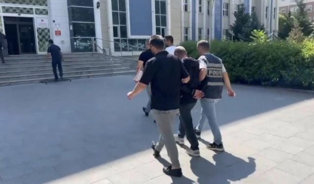 Komşusunu Öldüren Zanlı Tutuklandı
