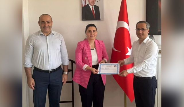 Kaymakam Bozkır’dan Ayverdi’ye Başarı Belgesi