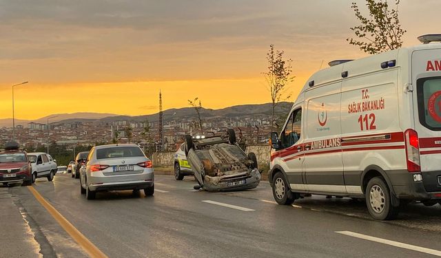 Kırıkkale’de Otomobil Devrildi: 2 Yaralı